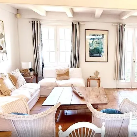 De Charme: Retreat With Pool Rayol-Canadel-sur-Mer